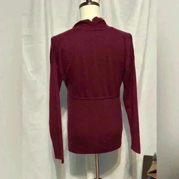 Oh Baby By Motherhood Plum Colored Tie Waist Maternity Top. Womens Size Large. - Picture 2 of 5